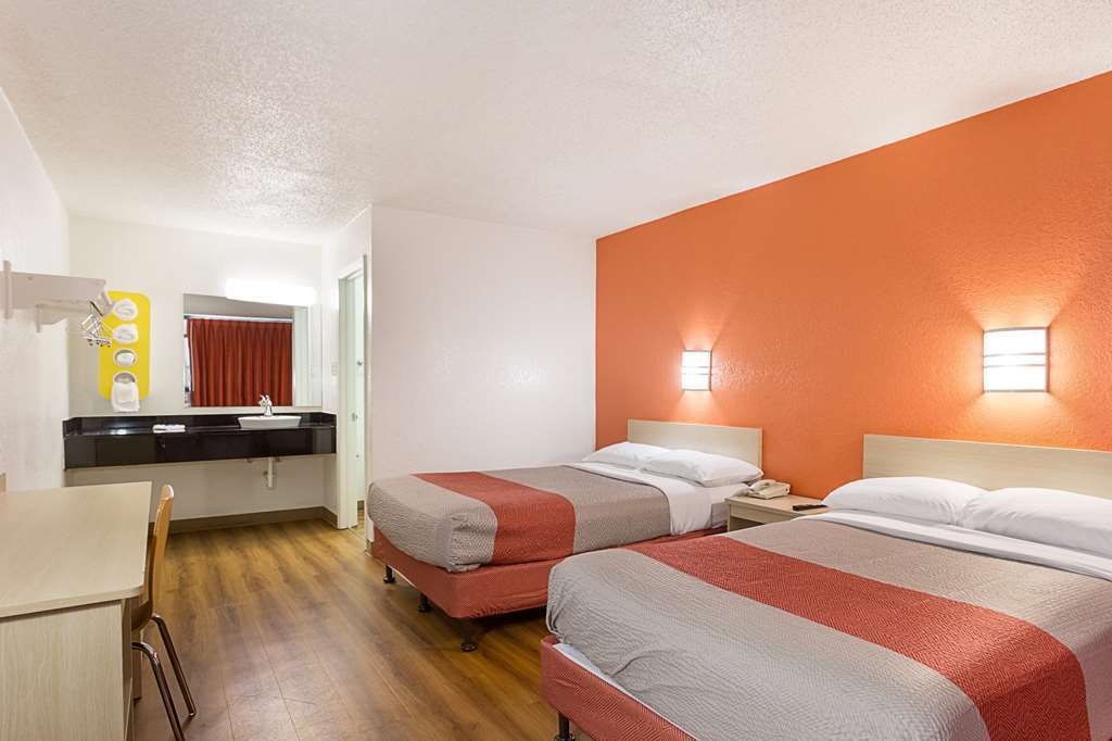 Motel 6-North Palm Springs, Ca - North Ruang foto