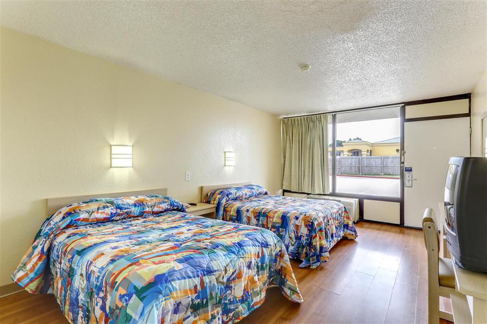 Motel 6-North Palm Springs, Ca - North Ruang foto