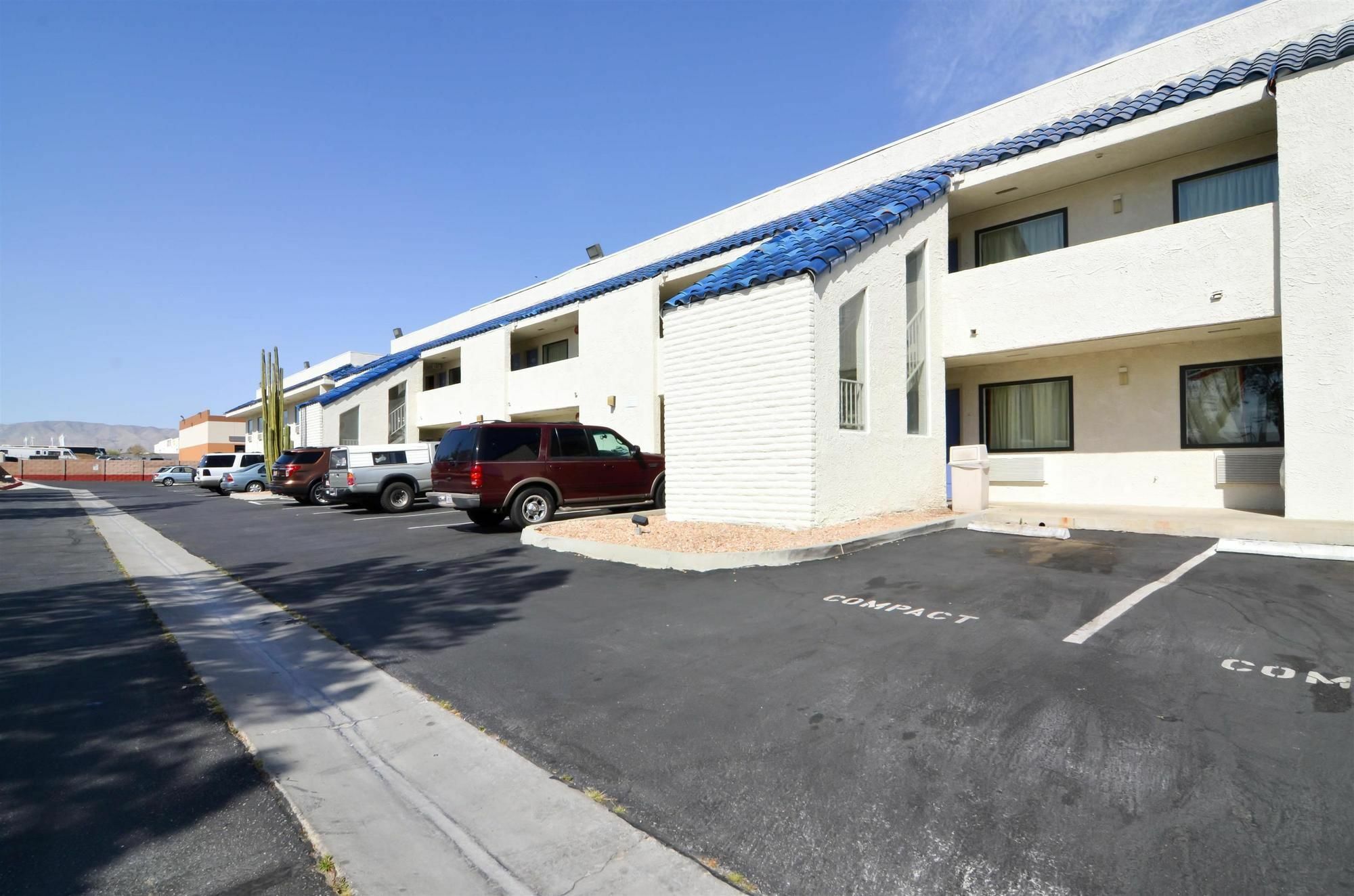 Motel 6-North Palm Springs, Ca - North Bagian luar foto