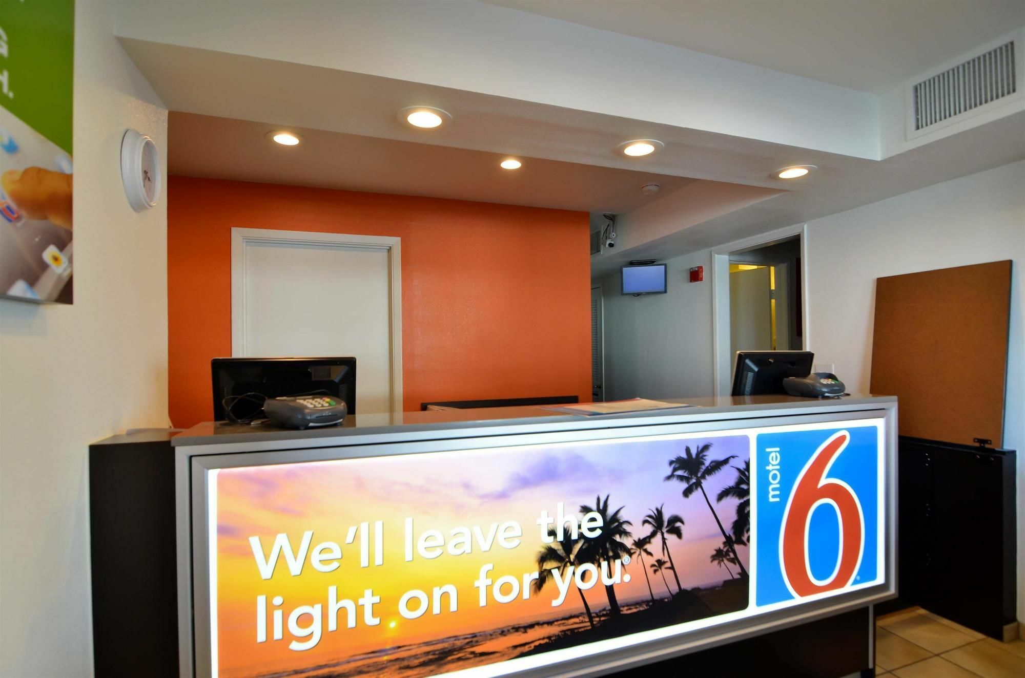 Motel 6-North Palm Springs, Ca - North Bagian luar foto